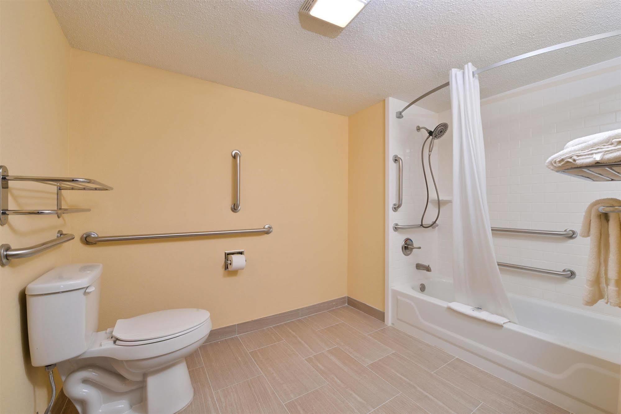 Americas Best Value Inn Tupelo Barnes Crossing Dış mekan fotoğraf