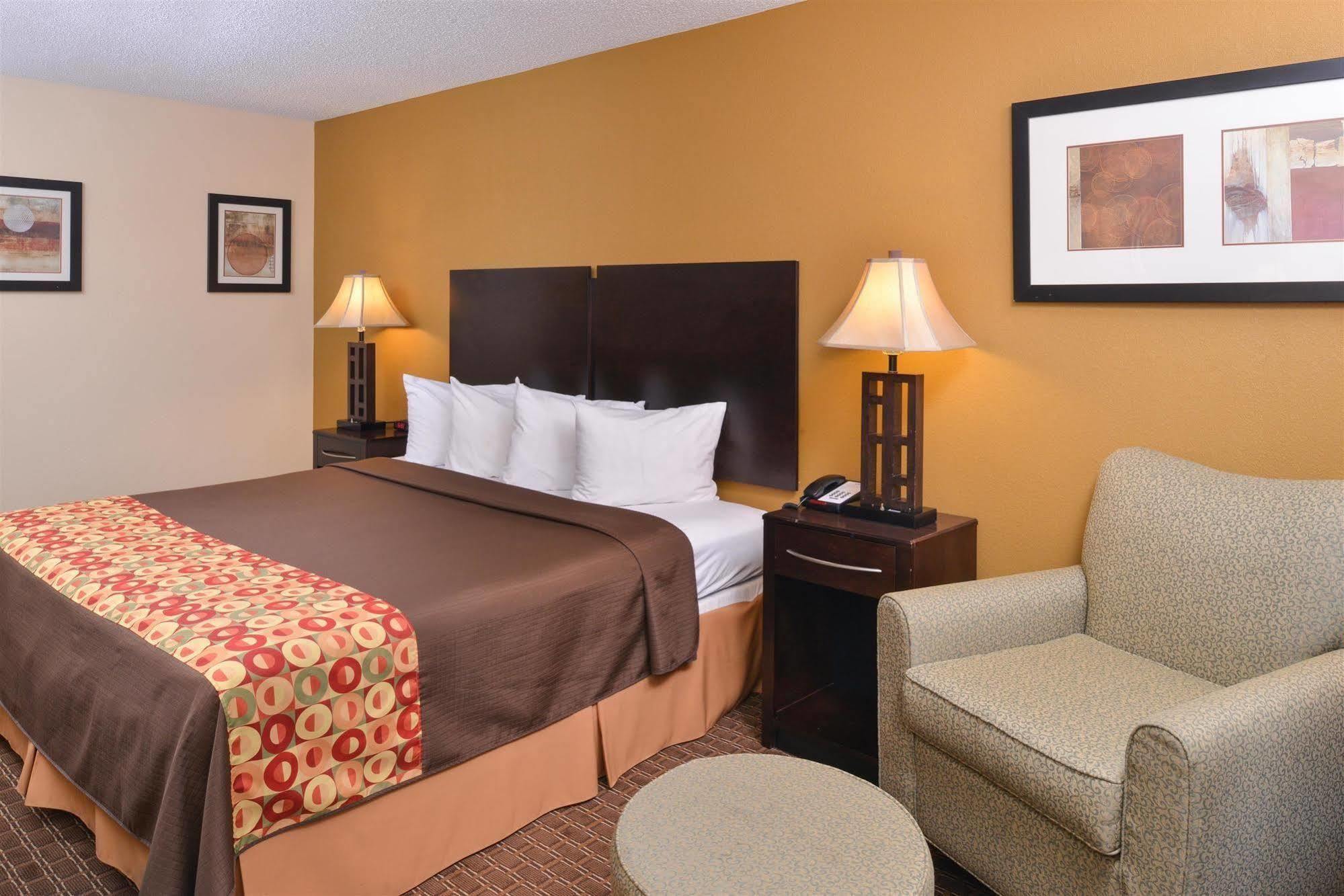 Americas Best Value Inn Tupelo Barnes Crossing Dış mekan fotoğraf