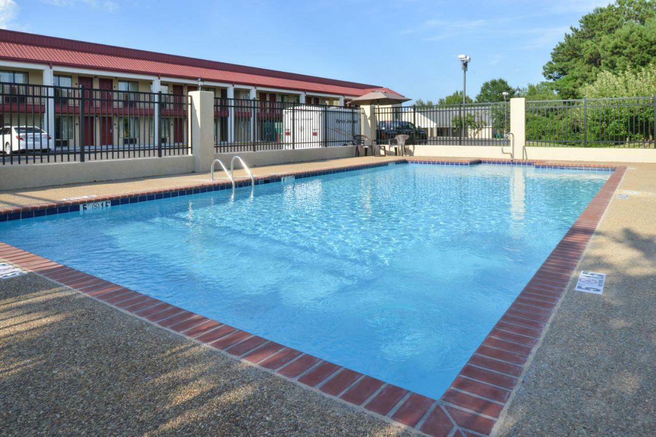 Americas Best Value Inn Tupelo Barnes Crossing Dış mekan fotoğraf